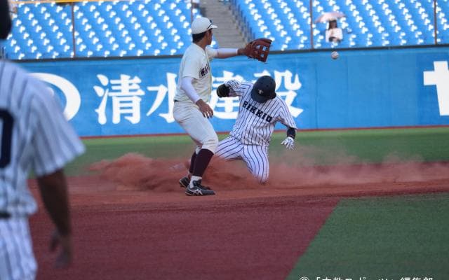 11安打４四死球２失策…  守乱が響き、早大戦は黒星スタート