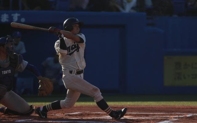 今季初の二桁得点で東大に快勝／東京六大学秋季リーグ戦