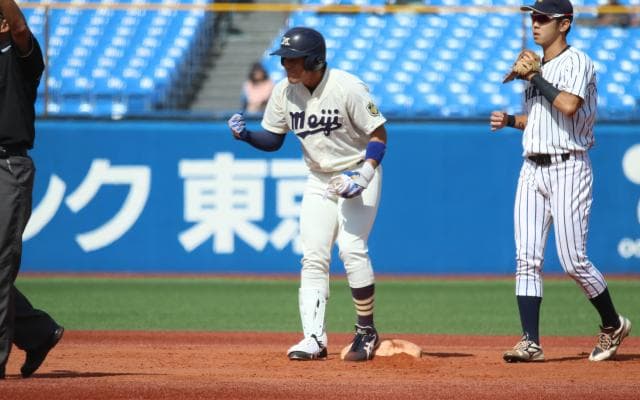 延長にもつれるも主導権譲らず　紫合戦の初戦を先取／東京六大学秋季リーグ戦