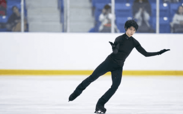 羽生結弦が今季プログラムに込める、尊敬する２人のスケーターへの思い
