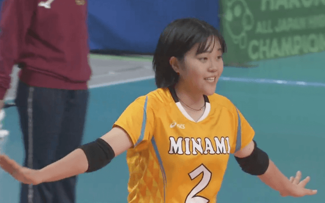 第1日女子1回戦　三重（三重）× 高松南（香川）