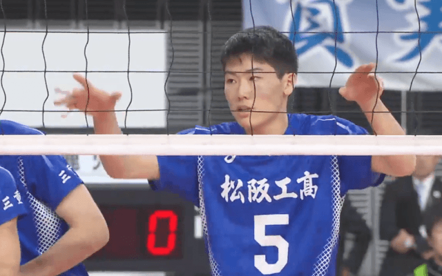 第2日男子2回戦　松阪工（三重）× 鹿児島商（鹿児島）