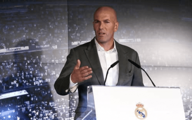 レアル新監督はまさかのジダン。一度は拒否した復帰ドラマの舞台裏