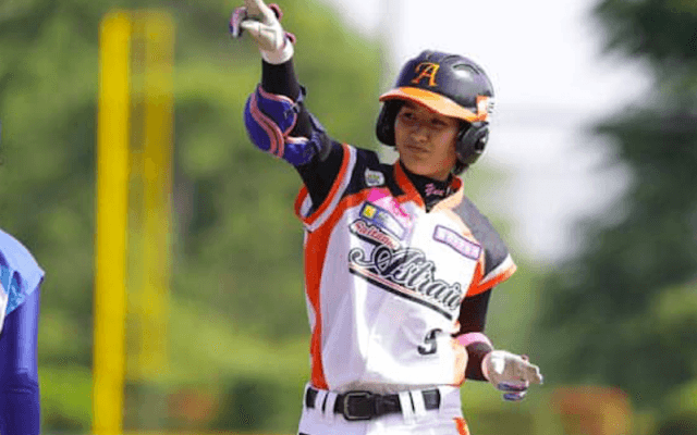 【女子プロ野球】「美女9総選挙」V2加藤優、令和は「良い響き」ファン激励「アストライアの時代に」