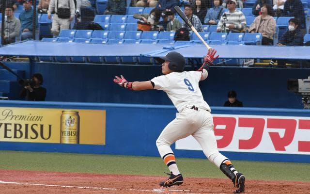 毛利待望の一発、安本3試合連続弾も空砲に 慶大に底力を見せつけられ連覇に向け痛い敗戦/東京六大学野球春季リーグ戦 第3週 慶大3回戦