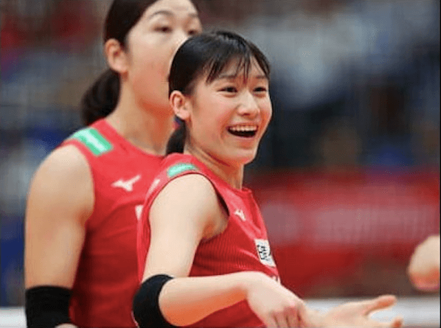 石川真佑は敵将も認める「日本の宝」。低身長を補う対応力がすごい