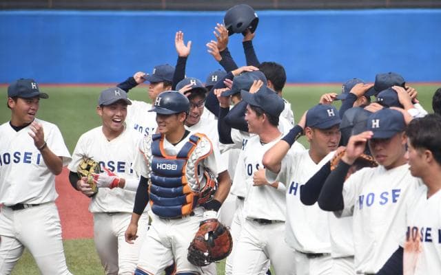 【硬式野球】東京六大学野球秋季リーグ戦 第2週 立大2回戦 高田孝が投打に活躍 立大の追い上げも代打・札葉の一打で振り切り、開幕4連勝で2つ目の勝ち点を獲得！