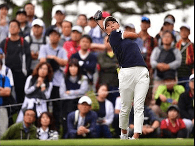 初優勝の柏原明日架は、渋野日向子ら黄金世代の姿勢を参考にしていた