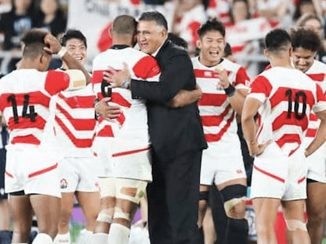 ラグビー日本代表が歴史を変えた！勝因は「果敢なアタック」と「我慢」
