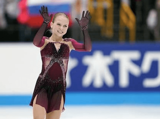 度肝を抜く４回転を見逃すな。トゥルソワが世界を「炎で焼き尽くす」