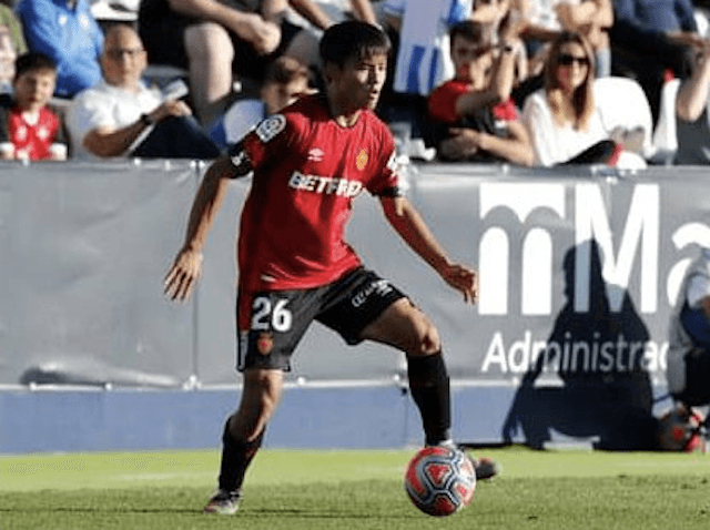 久保建英は先発の座を取り戻せるか。１対２に挑むのには理由がある