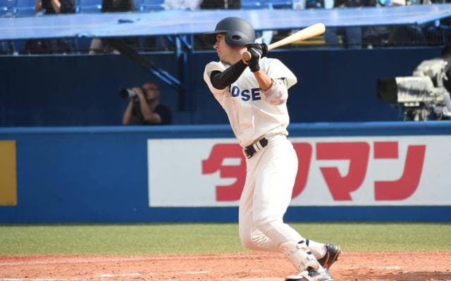 ルーキー・齊藤大3打点に主将・福田が意地の一発 終盤の逆転劇で辛勝し、優勝へ望みをつなげる！