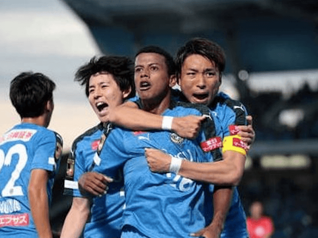 昨季の王者、川崎のボール支配率が低下した要因はサイドにあり