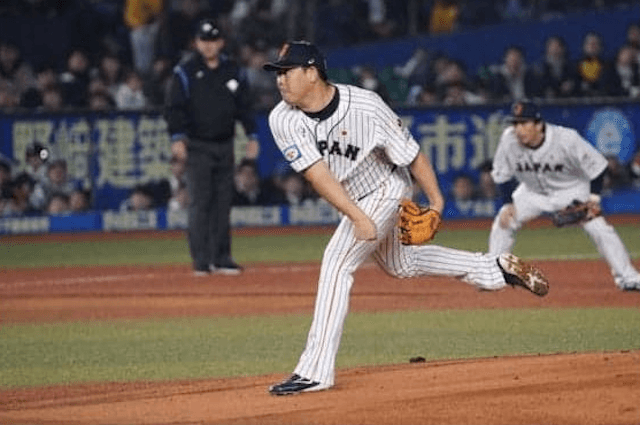 【プレミア12】侍ジャパン、先発の山口は初回3者凡退の立ち上がり　左足に打球直撃でヒヤリも…