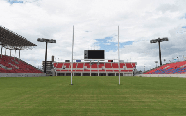 KDDIが花園ラグビー場で国内初 5Gを活用したスタジアム警備実証実験