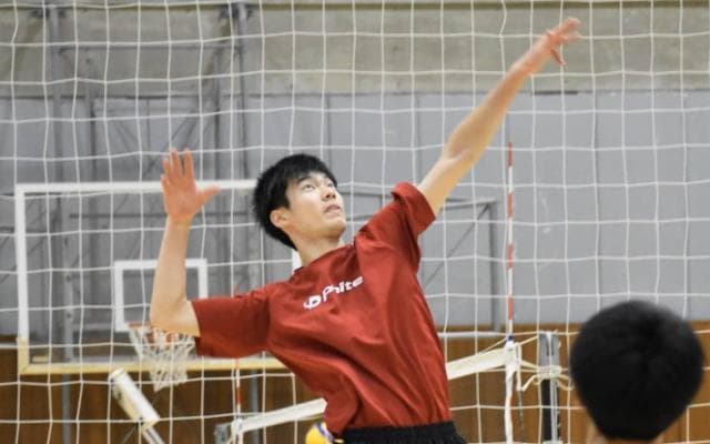 覇者ワセダの“金の卵” 大塚達宣 春高バレーMVPが挑む新たな頂点