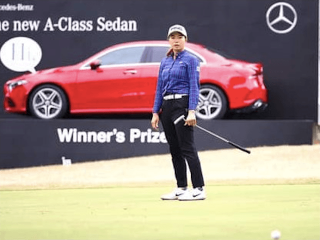 渋野日向子が「なっさけねえ」４パットも吉兆か。「やけ食い」で変心