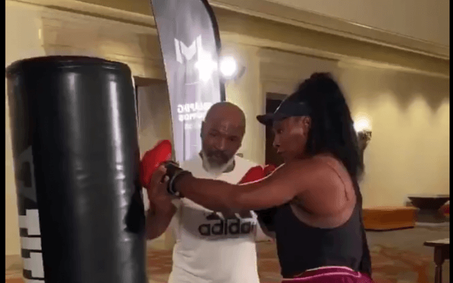 アメリカが生んだ世界チャンピオン 夢の共演？！マイク・タイソンがセリーナへ熱血指導