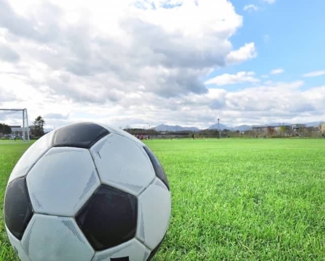 【高校サッカー】裏選手権の決勝 あす6日にkickoff