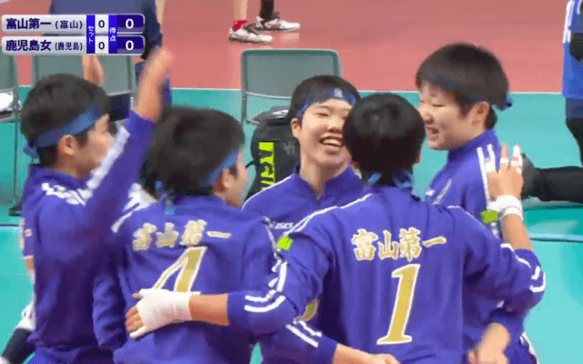 第2日女子2回戦　富山第一（富山）× 鹿児島女（鹿児島）