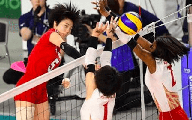 東九州龍谷、８年ぶりＶ！古川学園にストレート勝ち／春高バレー