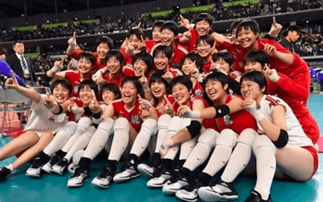 東九州龍谷が最多７度目Ｖ！岩坂、長岡、鍋谷ら排出の名門が８年ぶり歓喜／春高バレー