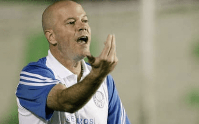 鹿島の新監督は中田英寿の元同僚。今までのブラジル人とはひと味違う