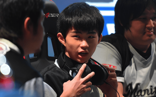 マリーンズがオリックスに勝利 e日本シリーズ進出決める