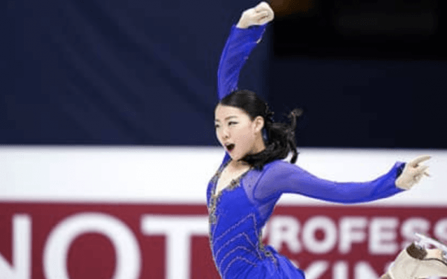紀平梨花、堂々の首位発進。４回転「やるつもり」でフリーに挑む