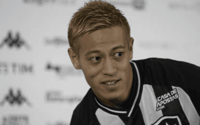 本田圭佑を14年前から知るボタフォゴ新監督。「特別扱いはしない」