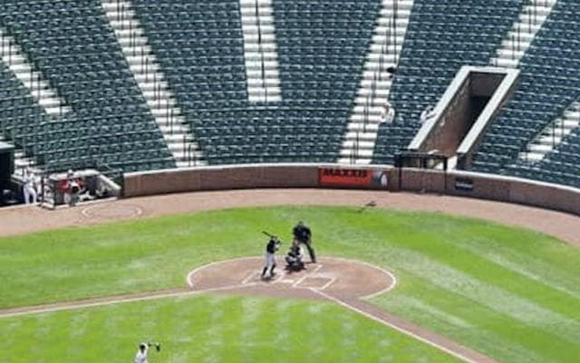 コロナショックの５年前、MLBでも無観客試合。1試合の損失額は？