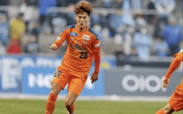 清水エスパルスの攻撃を司る、20歳で無名の長身MFに目を奪われた