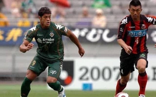 度肝を抜くドリブル＆ロケット弾。フッキのプレーはまさに超人だった