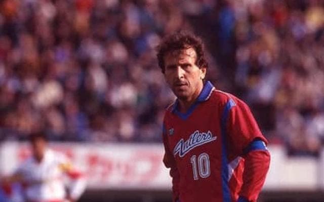 すべてはジーコから始まった。衝撃のＪリーグ開幕戦ハットトリック