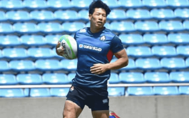 日本代表の異色ラガーマンに家はなし。全国でステップ対決を実施中