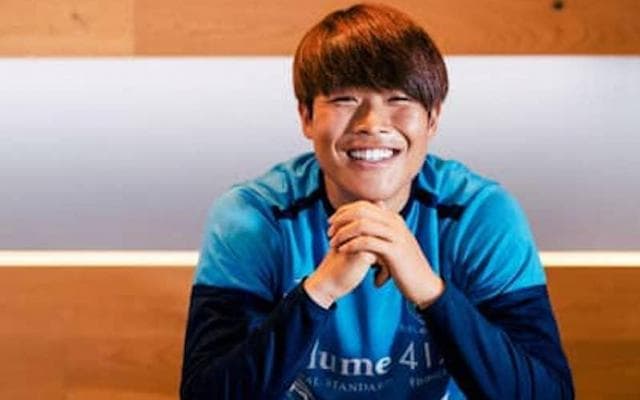 湘南・岩崎悠人「ミシャさんに感謝」。ストライカーの引き出しが増えた