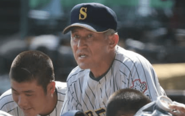 明石商・狭間監督がマイナスから目指した甲子園「初日で辞めようと思った」