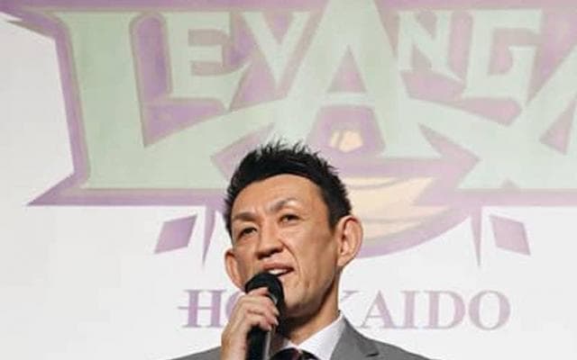 「こんな終わり方はダメだ」。折茂武彦は引退撤回を最後まで悩んだ