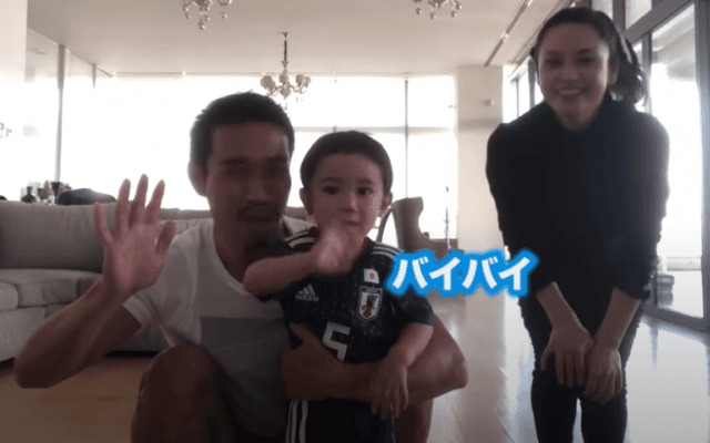 長友が紹介する痩せるダンスとは  平愛梨さん考案の振り付けに家族全員で挑戦