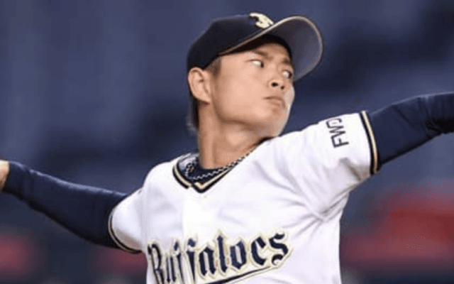 開幕投手・山岡泰輔はSNSも活用して進化。憧れの先輩のアドバイスも糧に