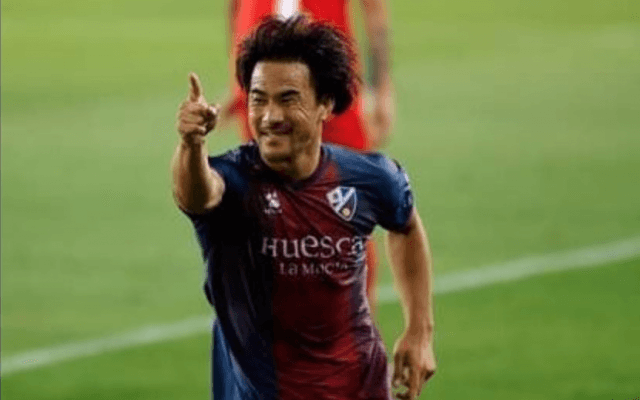 岡崎慎司ら欧州組の環境適応力を福田正博が称賛「守備の違いにも対応」