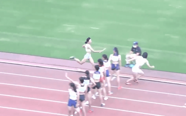 陸上競技（群馬）女子4×400mリレー決勝