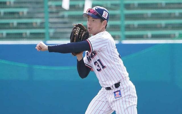 燕・山崎のダイビングキャッチに元巨人中堅手が絶賛　「ものすごいいいスタート」