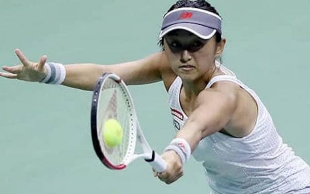 土居美咲 完敗で8強ならず