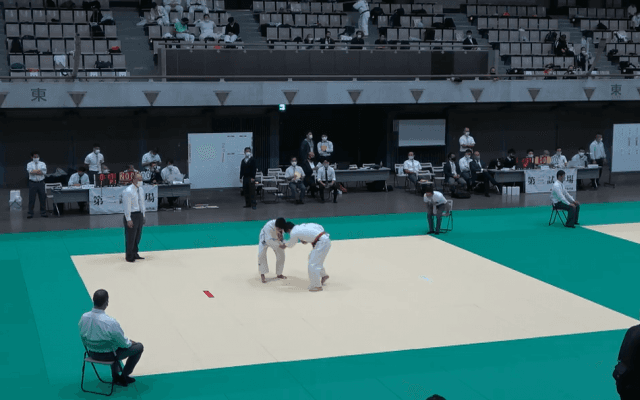 柔道（東京都）第二試合場　男子3年 2回戦(73kg左)