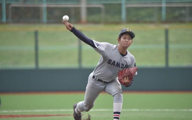 【硬式野球部】荒木初先発で好投！下級生の活躍で接戦を制する