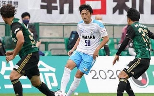 遠藤保仁の存在感は磐田でも不変。絶妙プレーにチームメイトも驚いた