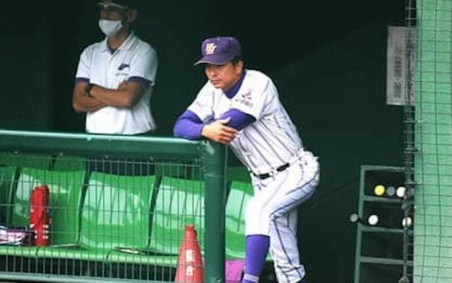公立の名将が狙う３度目の甲子園。攻撃野球でヒガハリ旋風を巻き起こせるか