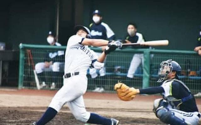 指揮官もホレたフルスイング。九州のアルトゥーベは何位で指名か？
