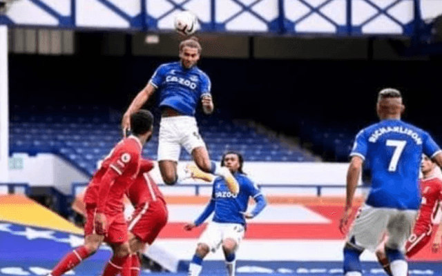 得点ランク首位。４部からプレミアに移籍したFWが示す空中戦の重要性